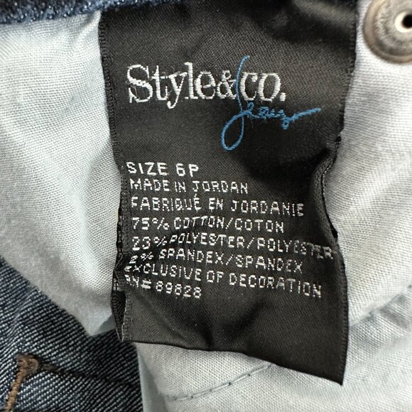 Style & Co Straight Leg Women's size 6P Dark Wash Blue Denim Jeans - Picture 4 of 5